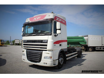 Container transporter/ Swap body truck DAF XF 105.410 4x2: picture 1