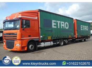 Curtain side truck DAF XF 105.410 6x2 manual combi: picture 1