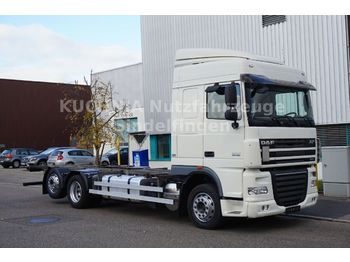 Container transporter/ Swap body truck DAF XF 105.460 BDF +2 Hubschwingen SpaceCab E5: picture 1