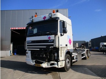 Container transporter/ Swap body truck DAF XF 105 460 SpaceCap Euro5 *VDL Haaksysteem*: picture 1