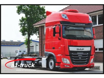 Container transporter/ Swap body truck DAF XF 106.440 SSC Jumbo, ZF-Intarder, ACC,: picture 1