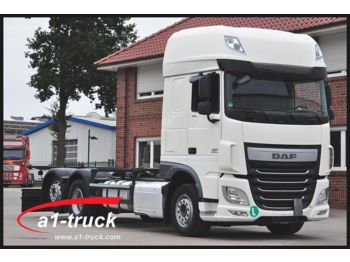 Container transporter/ Swap body truck DAF XF 106.460 SSC, BDF, ZF-Intarder, Euro 6: picture 1