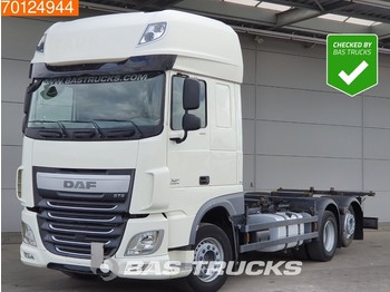 Container transporter/ Swap body truck DAF XF 460 6X2 SSC Intarder Liftachse 2x Tanks Euro 6: picture 1