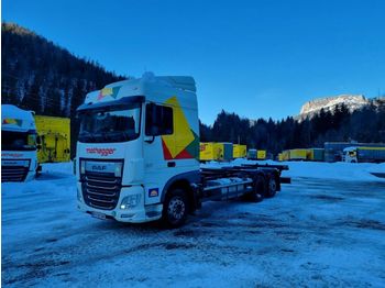 Container transporter/ Swap body truck DAF XF 460 FAR BDF: picture 1