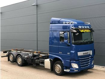 Container transporter/ Swap body truck DAF XF 510 FAN: picture 1