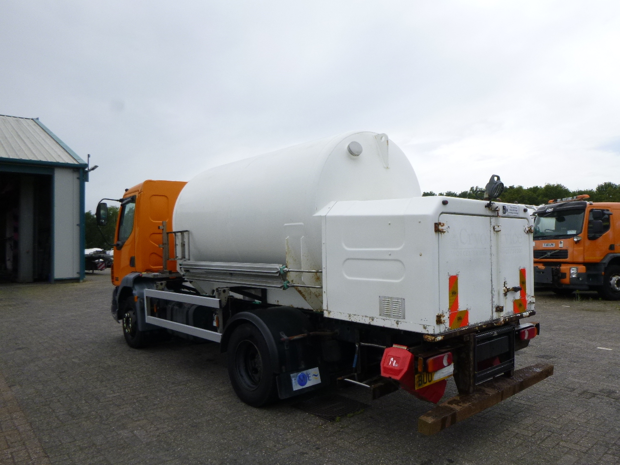 Tanker truck for transportation of gas D.A.F. LF 55.180 4x2 RHD ARGON gas truck 5.9 m3: picture 3
