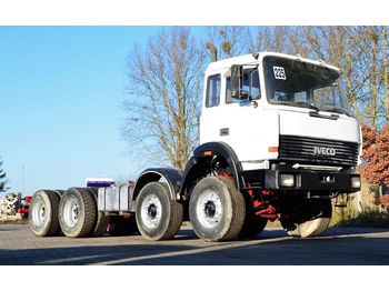 Cab chassis truck IVECO MAGIRUS 320E32: picture 1