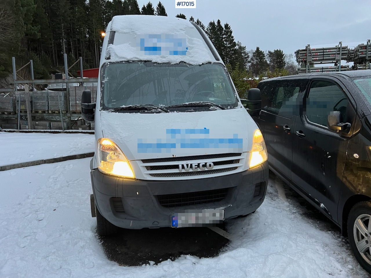 Box truck Iveco Daily: picture 9