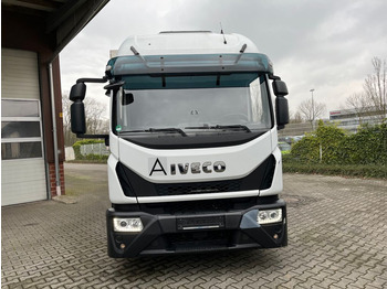 Iveco EuroCargo 120E25  - Box truck: picture 1