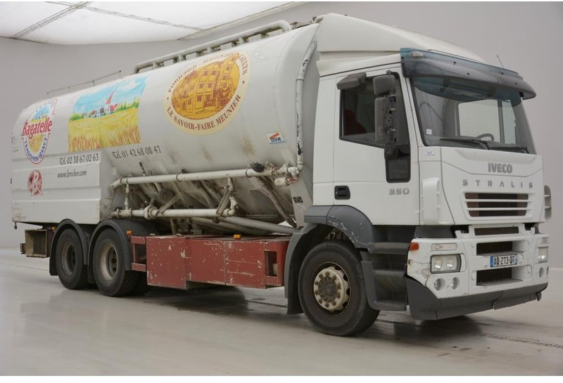Tanker truck Iveco Stralis 350 - 6x2 grain silo: picture 4