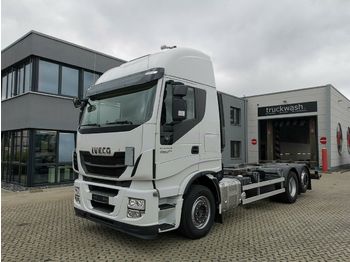 Container transporter/ Swap body truck Iveco Stralis 460 / Xenon / Hi-Way /  Liftachse: picture 1