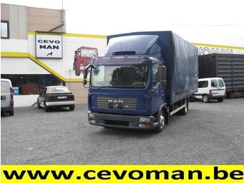 Curtain side truck MAN: picture 1