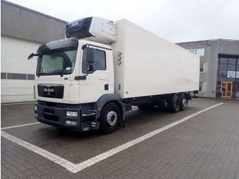 Refrigerated truck MAN 26.340: picture 1