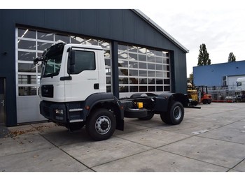 New Cab chassis truck MAN MAN TGM 18.280 BB 4×4 CHASSIS – CABIN NEW 2020 / EURO 3 – 280 HP: picture 1
