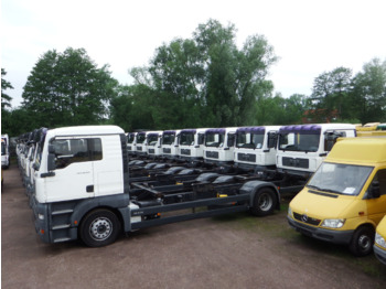 Container transporter/ Swap body truck MAN TGA 18.350 4x2 LL ATL KLIMA Fahrschule 5-Sitzer: picture 1