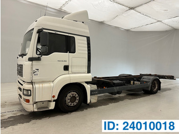 Container transporter/ Swap body truck MAN TGA 18.390