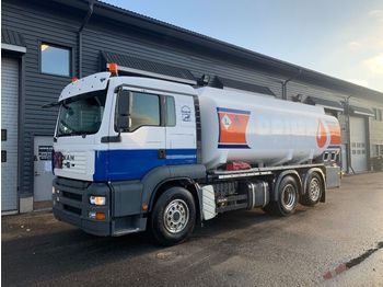 Tanker truck for transportation of fuel MAN TGA 26.400 6x2*4: picture 1