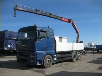 Dropside/ Flatbed truck MAN - TGA 26.430 LL FASSI F150A.23: picture 1