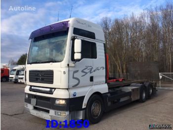 Cab chassis truck MAN TGA 26.480: picture 1