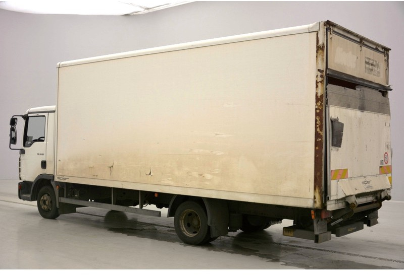 Box truck MAN TGL 8.180: picture 4