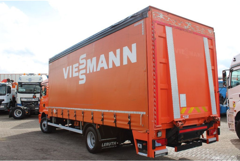 Curtain side truck MAN TGM 12.250 + EURO 6 + manual + LIFT + BE apk 18-05-2024: picture 5