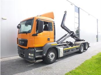 Cab chassis truck MAN TGS28.440 6X2 HIAB HOOK MANUAL EURO 5: picture 1