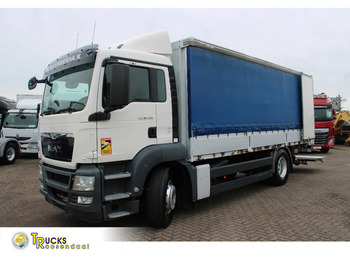 Curtain side truck MAN TGS 18.320