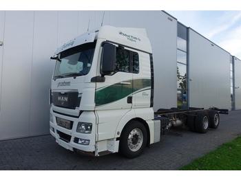 Cab chassis truck MAN TGX26.540 6X2 MANUAL STEERING AXLE EURO 4: picture 1
