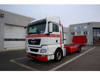 Container transporter/ Swap body truck MAN TGX 18.400: picture 1