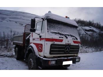 Dropside/ Flatbed truck Mercedes-Benz 1622: picture 1