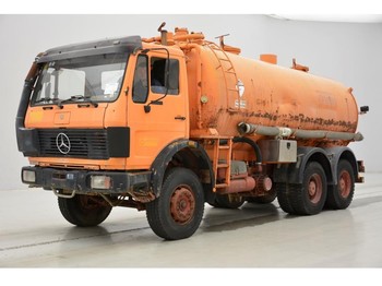 Tanker truck Mercedes-Benz 2225 B - V8: picture 1