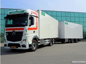 Refrigerated truck Mercedes Benz ACTROS 2845 6X2 EURO 6 FRIGO COMBI 50 CC 2x LIFT: picture 1