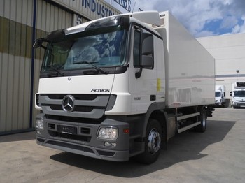 Box truck Mercedes Benz Actros 1832: picture 1