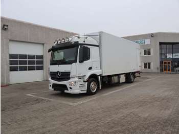 Box truck Mercedes-Benz Actros 1832: picture 1