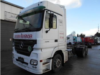 Cab chassis truck Mercedes-Benz Actros 2544 (6X2/ BELGIAN TRUCK): picture 1
