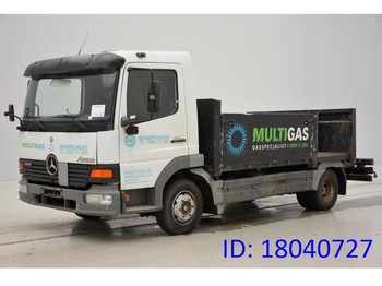 Dropside/ Flatbed truck Mercedes-Benz Atego 815: picture 1
