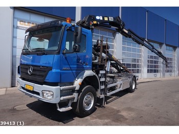 Hook lift truck Mercedes-Benz Axor 1832 4x4 HMF 18 ton/meter laadkraan: picture 1