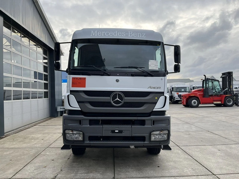 New Cab chassis truck Mercedes-Benz Axor 3344 6x4 Chassis Cabin (14 units): picture 4