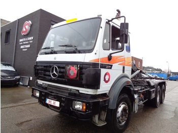 Container transporter/ Swap body truck Mercedes-Benz S 2639 13 t manual: picture 1