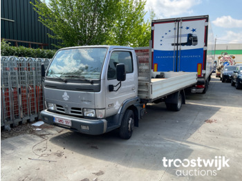 Dropside/ Flatbed truck Nissan Cabstar 35.13: picture 1