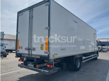 RENAULT D280.18 - Refrigerated truck: picture 3