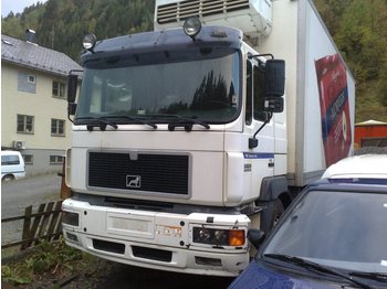 MAN 26-403 - Refrigerated truck