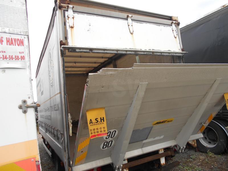 Curtain side truck Renault Midlum 180: picture 7