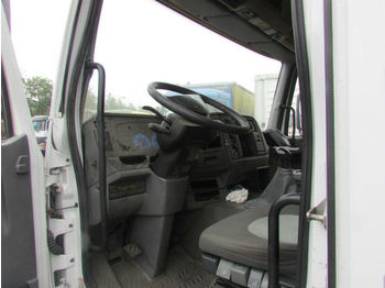 Cab chassis truck Renault Premium 270 4x2: picture 1