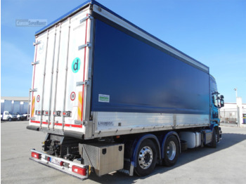 Curtain side truck SCANIA R580: picture 5