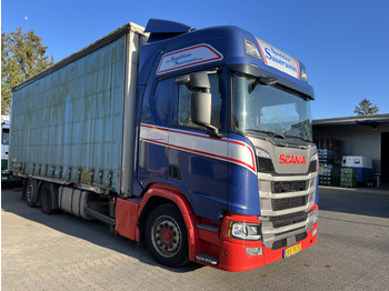 Truck SCANIA R 450