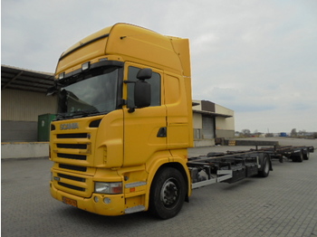 Container transporter/ Swap body truck Scania 440 B 4X2: picture 1