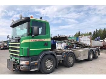 Skip loader truck Scania P124 420 8x2/4: picture 1