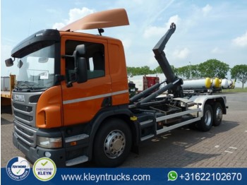Hook lift truck Scania P440 adblue pde manual: picture 1