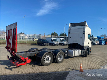 Cab chassis truck SCANIA R 440